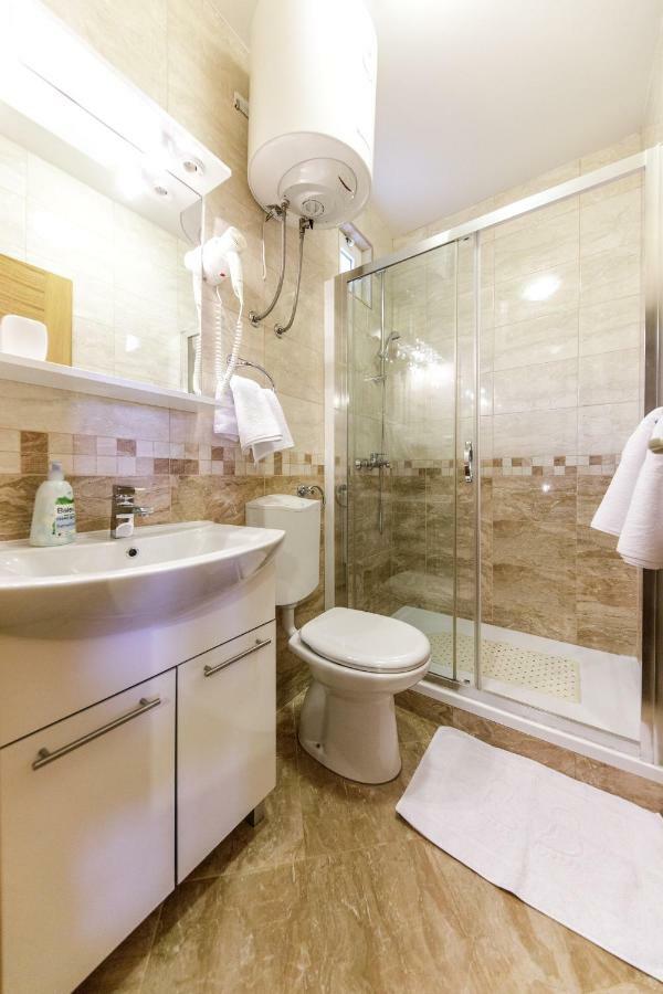 Guest House Anica Дубровник Экстерьер фото