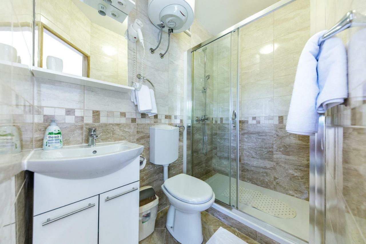 Guest House Anica Дубровник Экстерьер фото